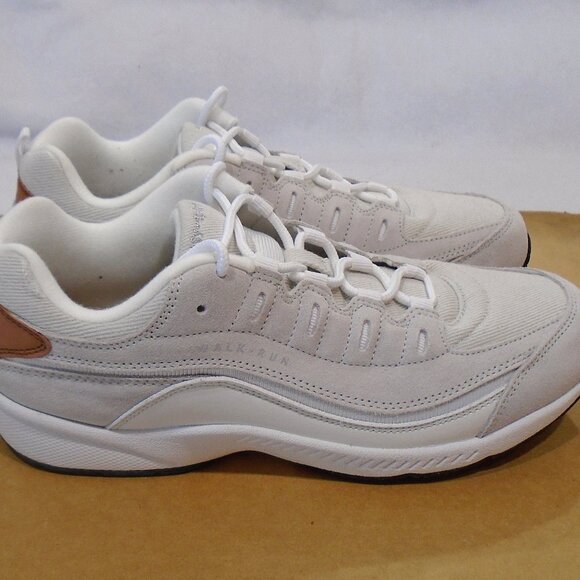 EASY SPIRIT size 9W Romy Walking Shoes White Suede - *pristine - worn only once* - Picture 1 of 6